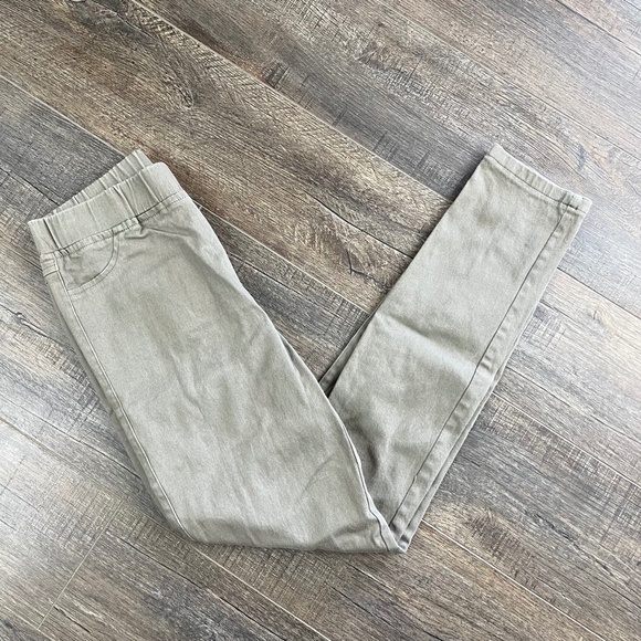 Umgee Olive Green Jeggings Pants ((size Medium)) - Picture 4 of 7